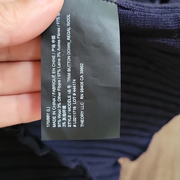 Theory Size Large Navy Ribbed Button-Down Shirt with Collar Trim NWT - Picture 8 of 9